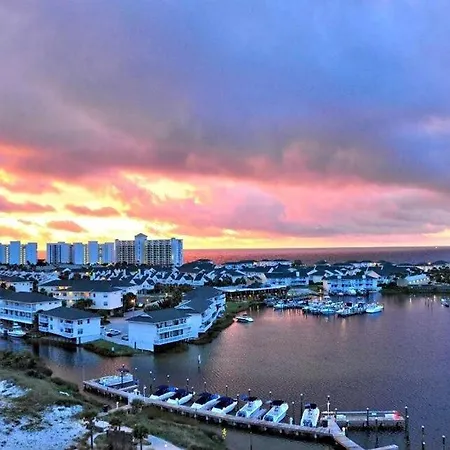Nobles Nest Condo In Destin